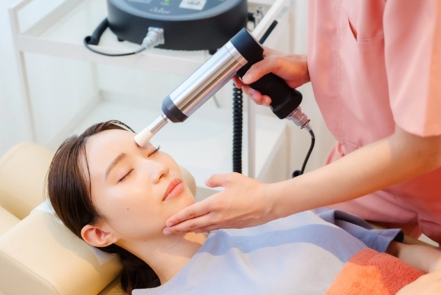 身体への施術はもちろん、「脳神経の働き」も引き出す