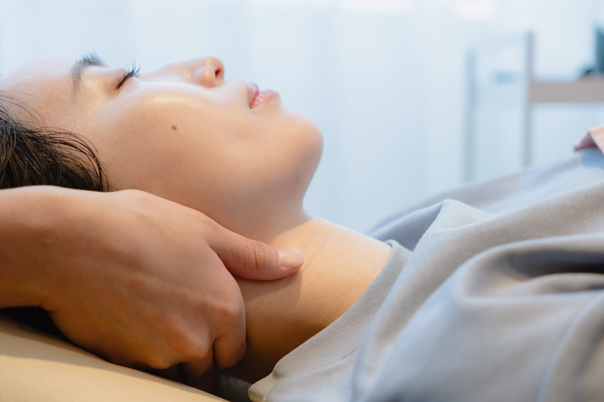 姿勢改善と呼吸の浅さ 大濠公園の整体院で根本から変わる体験